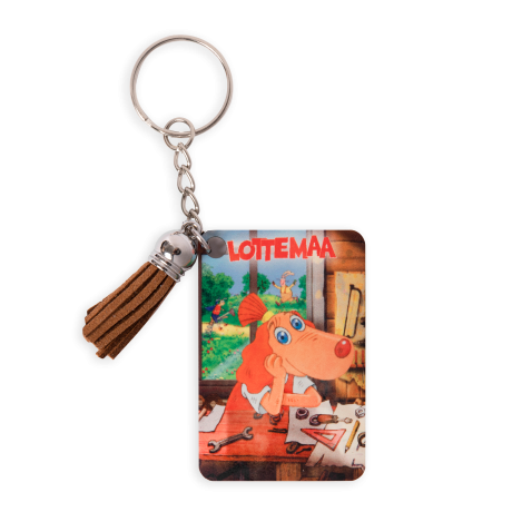 Puidust võtmehoidja Lotte.png